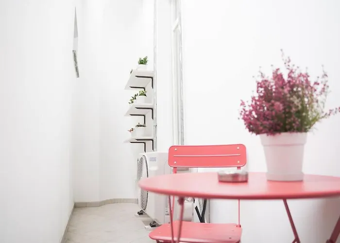 Casa Anna - Spacious In Center And Porta Nuova Station Apartment Turin